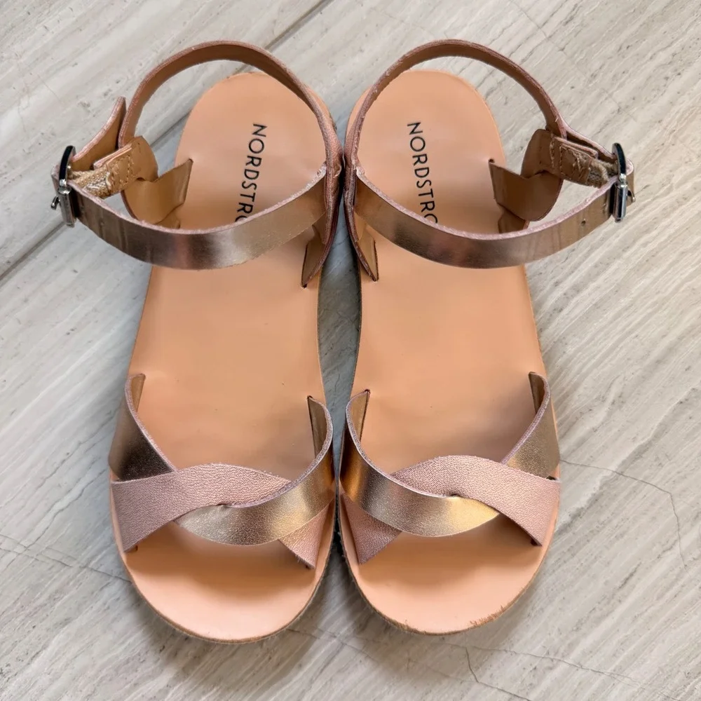 Nordstrom Sandals Nosadee Rose Gold Metallic Crisscross Straps Party Trip 10 EUC